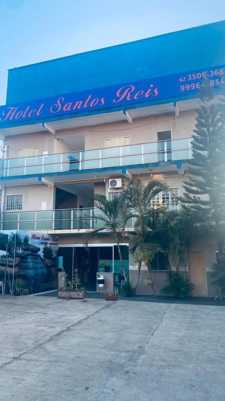 Hotel Santos Reis Trindade  Exterior photo